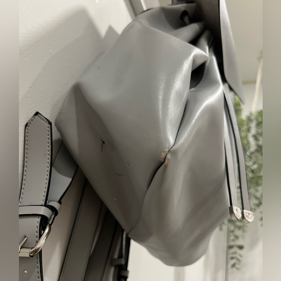 Zara Backpack - Picture 2 of 3